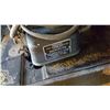 Image 2 : VINTAGE SINGER G6103352 SEWING MACHINE