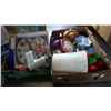 Image 2 : 2 TRAYS OF OIL PAINTING CLOCK AND DECORATIVE ITEMS