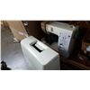 Image 1 : JANOME 415 SEWING MACHINE WITH COVER