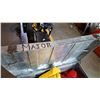 Image 2 : METAL BOX