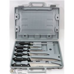 MAXAM KNIFE SET WITH SHARPENER IN CASE