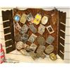 Image 1 : 26 VINTAGE BELT BUCKLES ON OAK DISPLAY