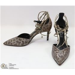 PAIR OF NOTTURNO LEO HIGH HEEL SHOES