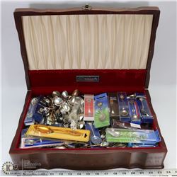 CUTLERY BOX WITH 300+ COLLECTOR SPOONS, SOME