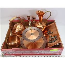 FLAT OF COPPER ITEMS