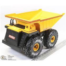 VINTAGE METAL BUDDY L  DUMP TRUCK