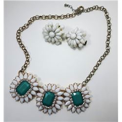 18 -VINTAGE  TURQUOISE, CLEAR
