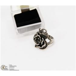 MODERN STYLE FLOWER  RING WOMEN JEWELRY