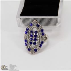 WOMAN INLAID MULTICOLOR STONE CRYSTAL RING