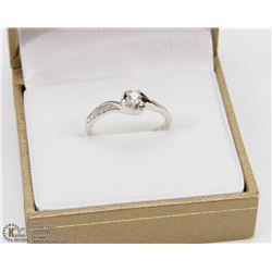 10K WHITE GOLD WITH CANADIAN DIAMOND RING SIZE 6.5