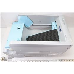 LITTERMAID SELF CLEANING LITTER BOX