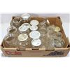 Image 1 : LARGE FLAT OF MISCELLANEOUS SIZED MASON JARS