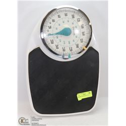 TAYLOR PROFESSIONAL SCALE