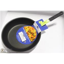 NEW 10.5" JOHNSON ROSE FRY PAN