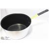Image 1 : 5.5QT COATED ALUMINUM SAUCE POT - NEW