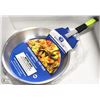 Image 1 : 12" ALUMINUM FRY PANS - LOT OF 2 - NEW
