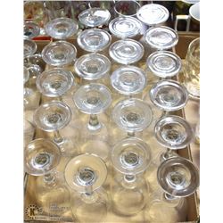 FLAT OF NEW 11OZ WINE GLASSES