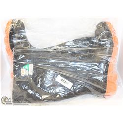 LOT OF NEW HONEYWELL SIZE 8 STEEL TOE RUBBER BOOT