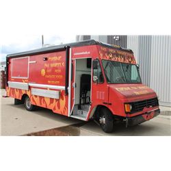 2000 CHEVROLET WORKHORSE. FOOD TRUCK 27'