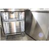 Image 2 : ME#20) 27" SINGLE DOOR UNDERCOUNTER S/S FREEZER