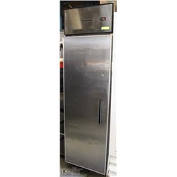 SINGLE STAINLESS STEEL DOOR COLDSTREAM COOLER