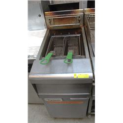 FRYMASTER DOUBLE BASKET DEEP FRYER 110BTU