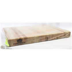 ON CHOICE: HARD CANADIAN MAPLE CARVING BOARD NEW