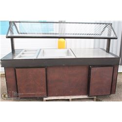 COLD WELL BUFFET TABLE