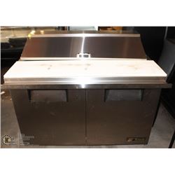 TRUE 4FT PIZZA PREP STATION WITH INSERTS