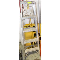 5FT LADDER