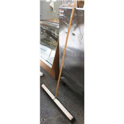 NEW 3FT COMMERCIAL PUSH BROOM
