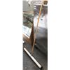Image 1 : NEW 3FT COMMERCIAL PUSH BROOM