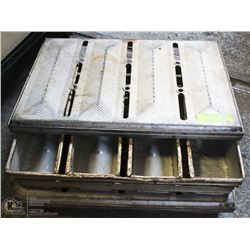 LOT OF 2 SQUARE BREAD PANS 4 STRAP WITH LID 4"X16"