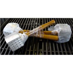 ON CHOICE:NEW MEAT MALLET TENDERIZERS - LOT OF 3