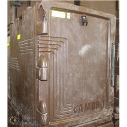 LARGE CAMBRO BEVERAGE CARRIER