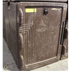 LARGE CAMBRO BEVERAGE CARRIER
