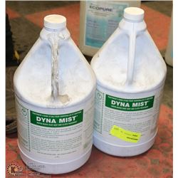 GROUP OF 2 4L BOTTLES OF DIAMIST DUST AND CLOTH