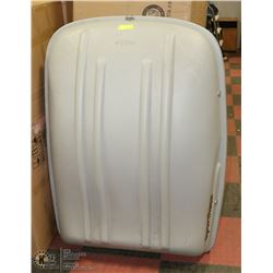 SPORT RACK HARD SHELL NO KEYS