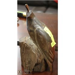 HANDCRAVED WOOD SCULPTURE OF A PHEASANT
