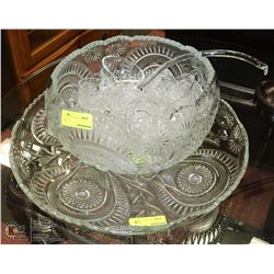 LARGE GLASS PUNCH BOWL SET WITH TRAY