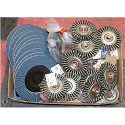 FLAT OF ASSORTED WIRE WHEELS AND FLAT DISCS.