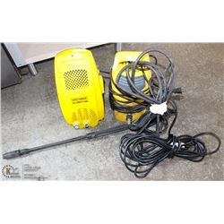 PAIR OF PRESSURE WASHERS WITH WAND