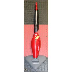 DIRT DEVIL EASY STEAM EXPRESS II