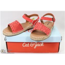 NEW CAT & JACK GIRLS SANDALS SIZE 3
