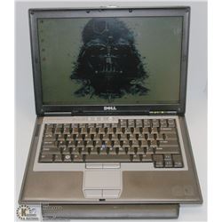 DELL LATITUDE LAPTOP W/ WINDOWS 7 PRO