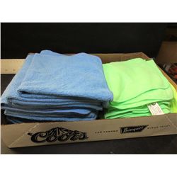 Flat with 19 NEW Micro Fiber Cloths