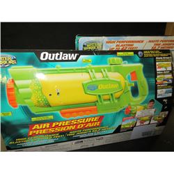 Lot of 3 Water Warriors Water Blasters