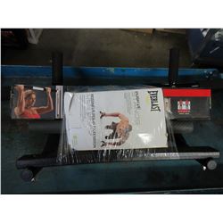 Bundle of 4 Exersise Items / pull up bars / push ups etc