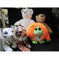 Lot of 5 Stuffed Animals