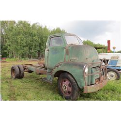 APPROX. 1947-49 GMC SNUB NOSE (GREEN)